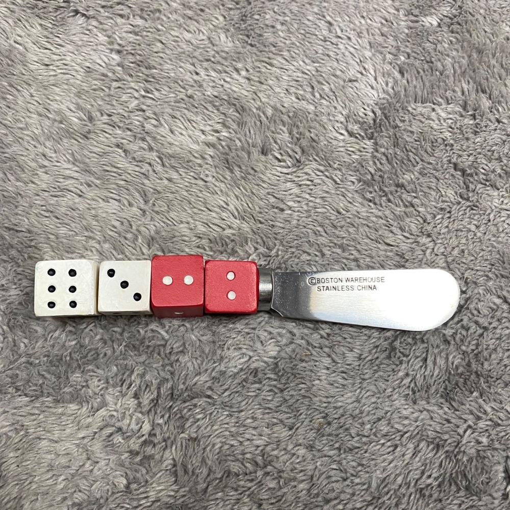 Boston Warehouse Dice & Poker Chips Spreader